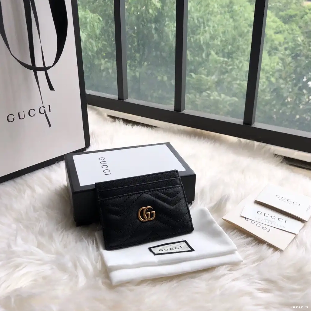 First bag ru MARMONT GUCCI CASE CARD 0705